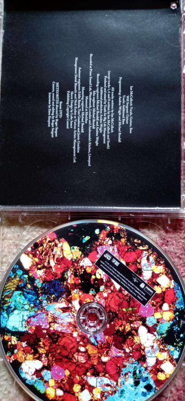 Echo & the Bunnymen – Meteorites (CD doble en excelente estado).