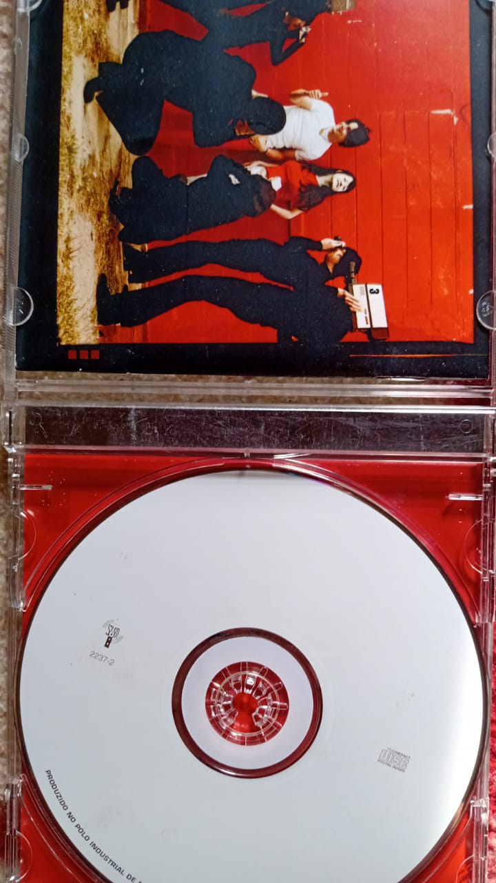 The White Stripes – White Blood Cells (CD en excelente estado).