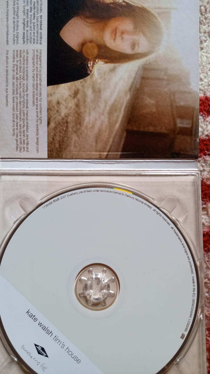 Kate Walsh – Tim's House (CD en excelente estado).