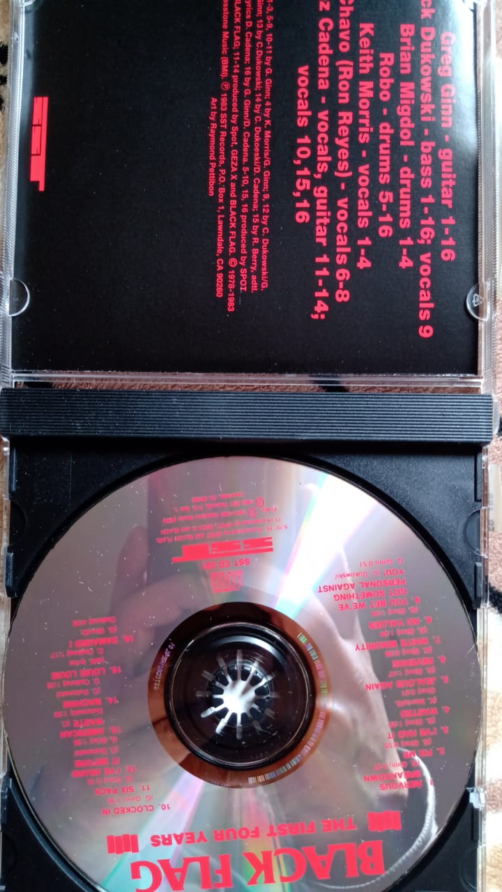 Black Flag – The First Four Years (CD en buen estado).