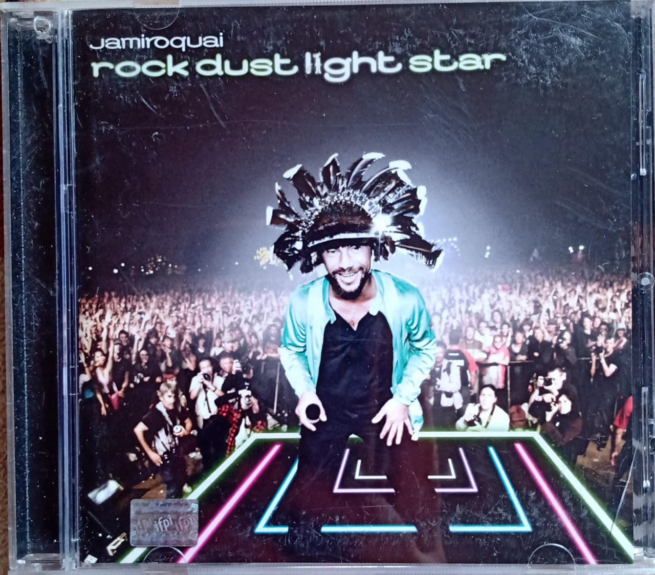 Jamiroquai – Rock Dust Light Star (CD en buen estado).