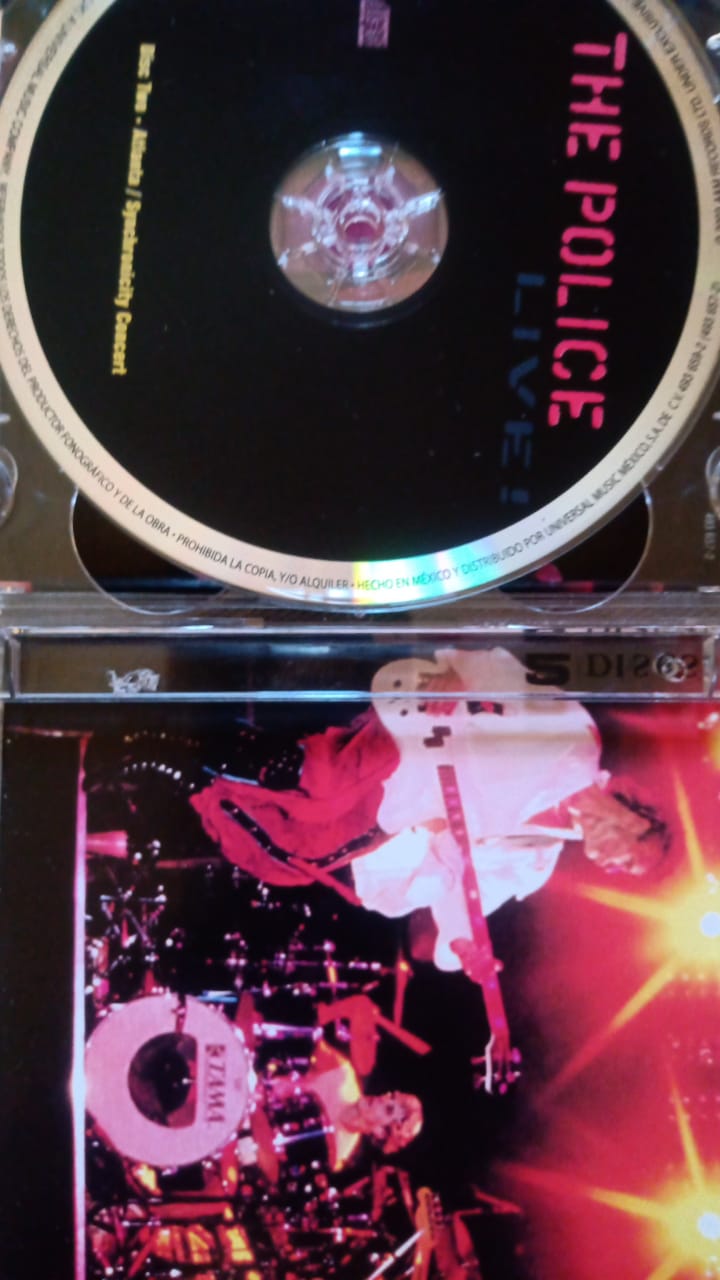 **The Police – Live! ** (CD doble en excelente estado).