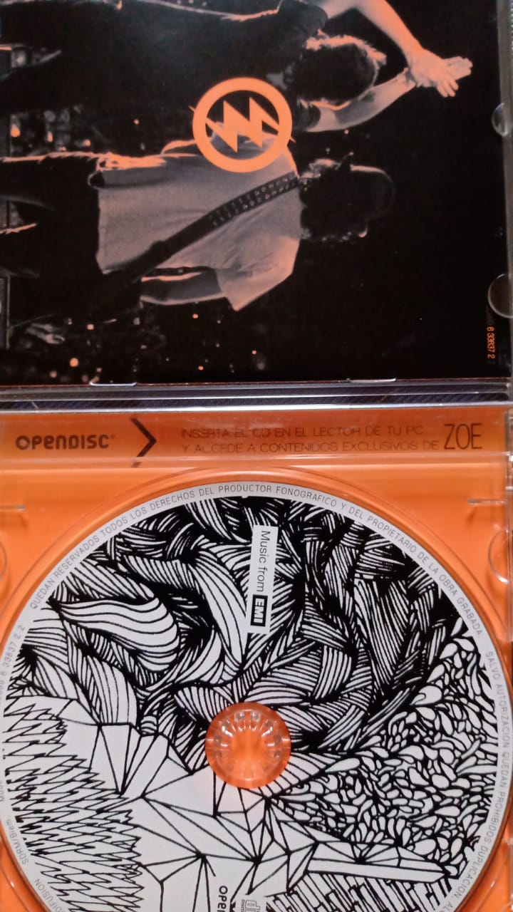 Zoé – 01-10. CD excelente estado.