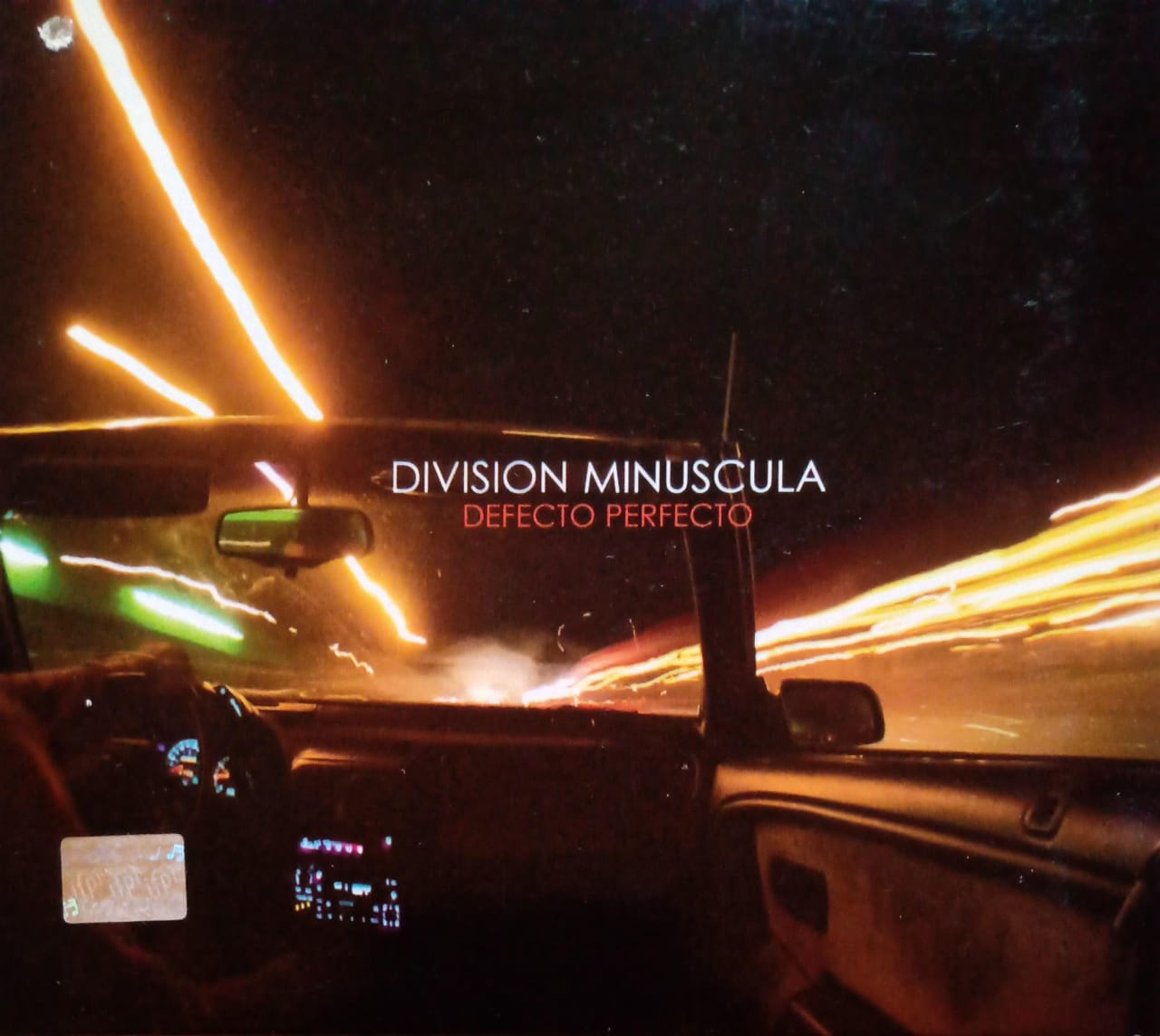 División Minúscula – Defecto Perfecto. Cd excelente estado.