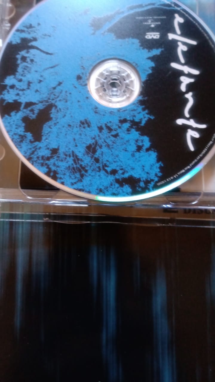 Elefante. Resplandor. Cd y DVD excelente estado.