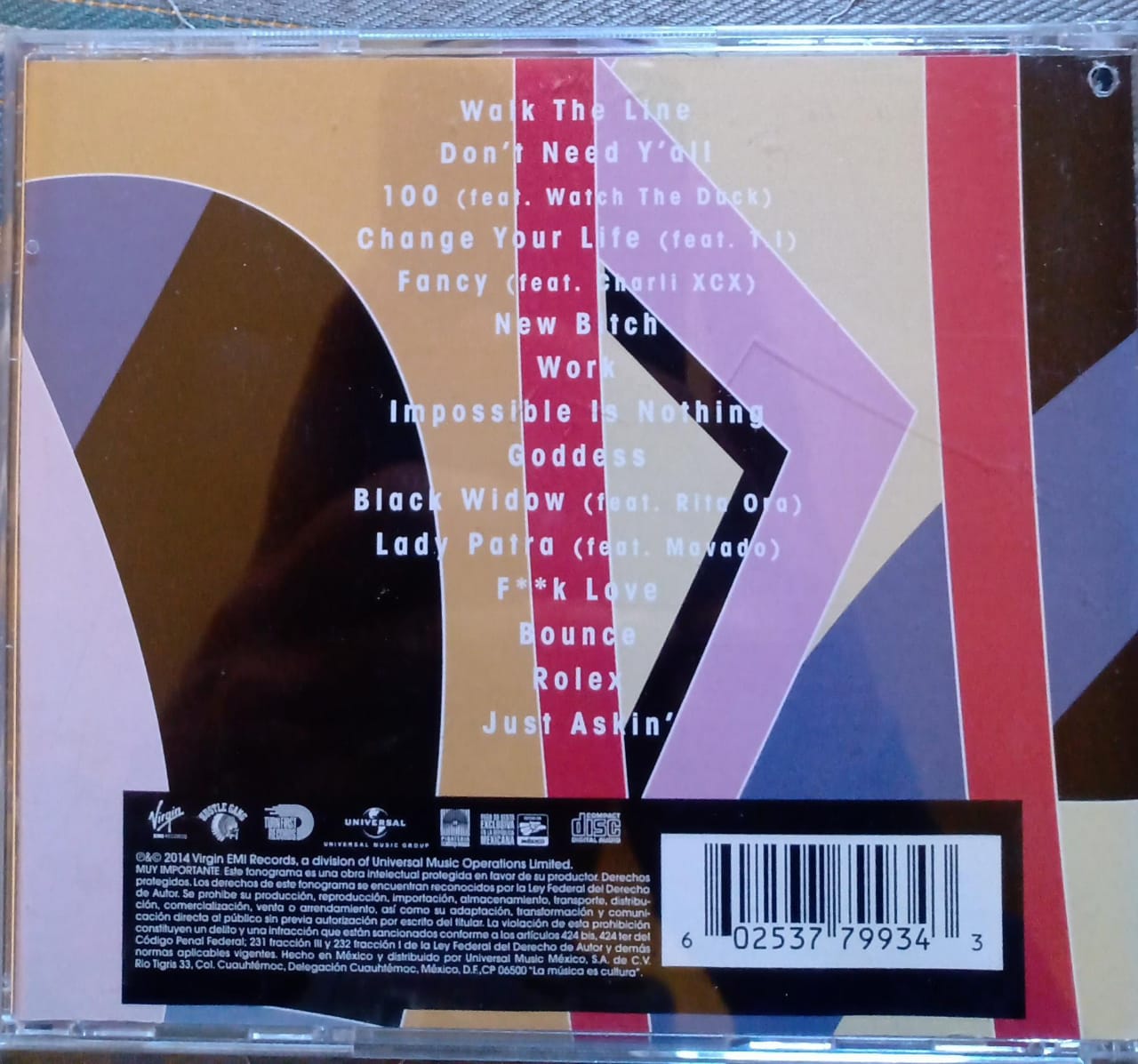 Iggy Azalea – The New Classic (CD en excelente estado).