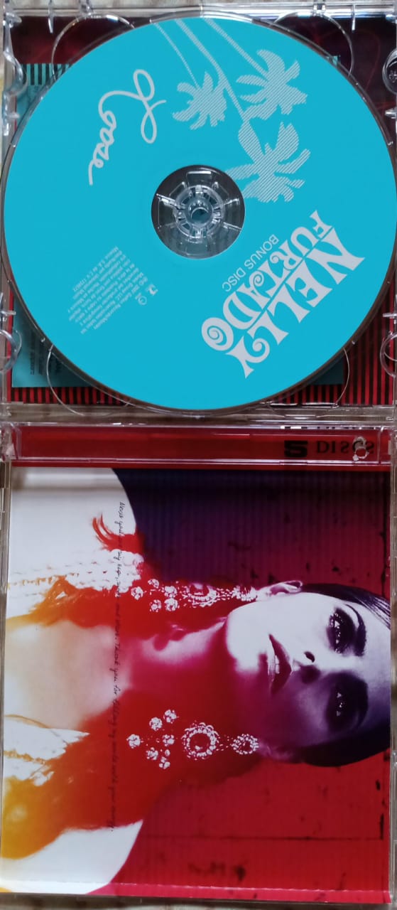 Nelly Furtado – Loose (International Tour Edition). Cd doble excelente.