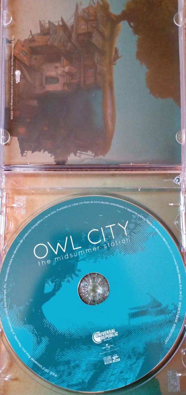 Owl City – The Midsummer Station. Cd excelente estado.