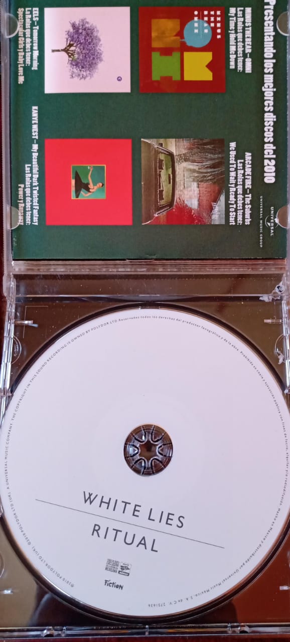 White Lies – Ritual. CD en excelente estado. Ejemplar autografiado.