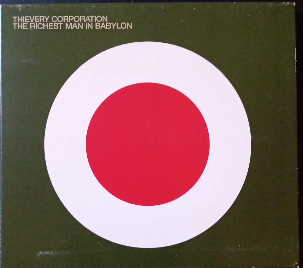 THIEVERY CORPORATION – The Richest Man in Babylon. Cd importado excelente estado.