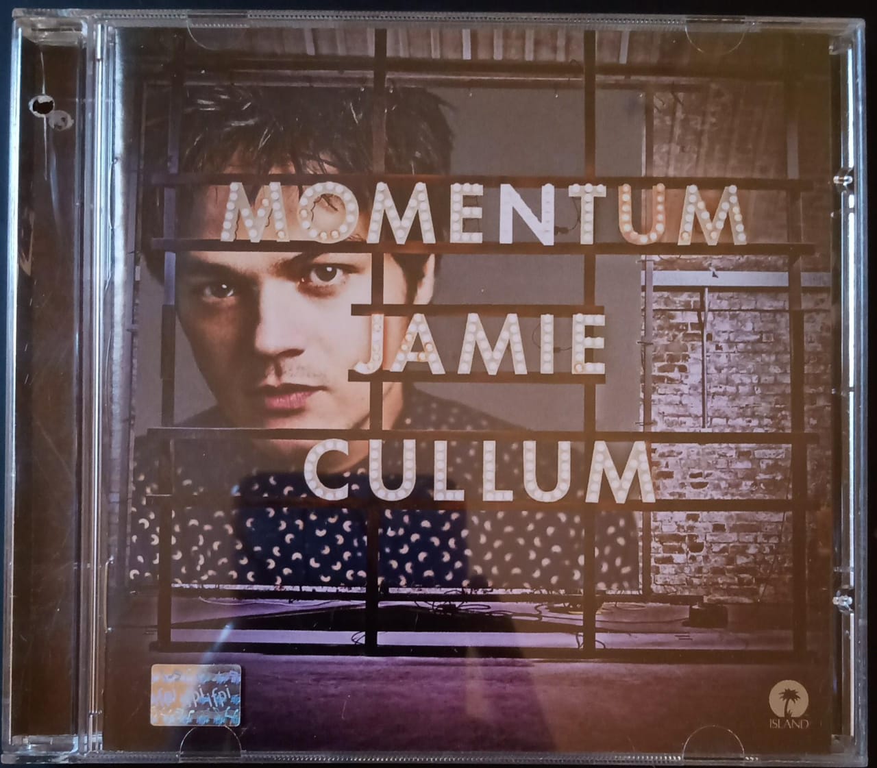 JAMIE CULLUM – Momentum. Cd excelente estado.