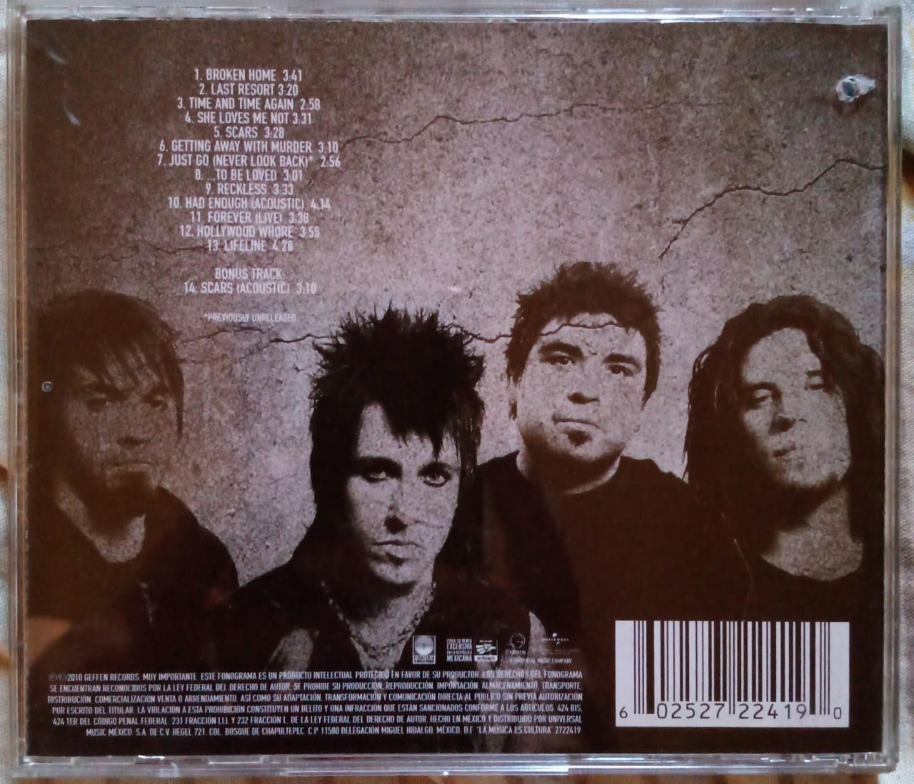 Papa Roach – The Best Of Papa Roach: To Be Loved. Cd excelente estado.