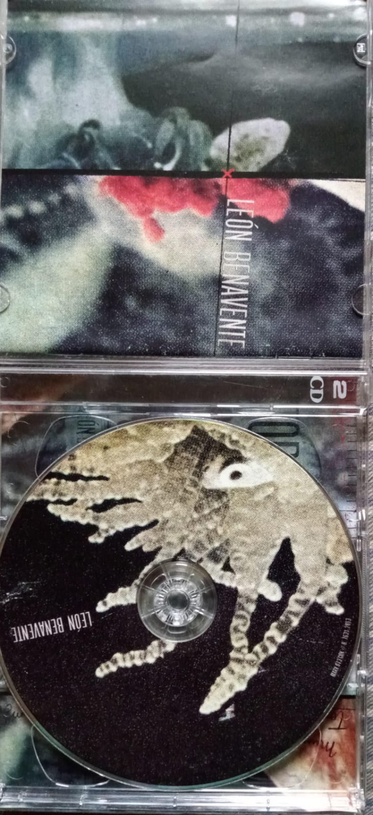 León Benavente – León Benavente. Cd doble excelente estado.