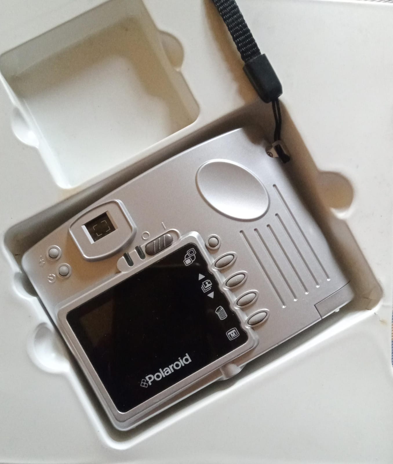 Cámara Digital Polaroid PhotoMax Fun! Flash 640 SE (Año 2000) – ¡Completa en Caja Original!
