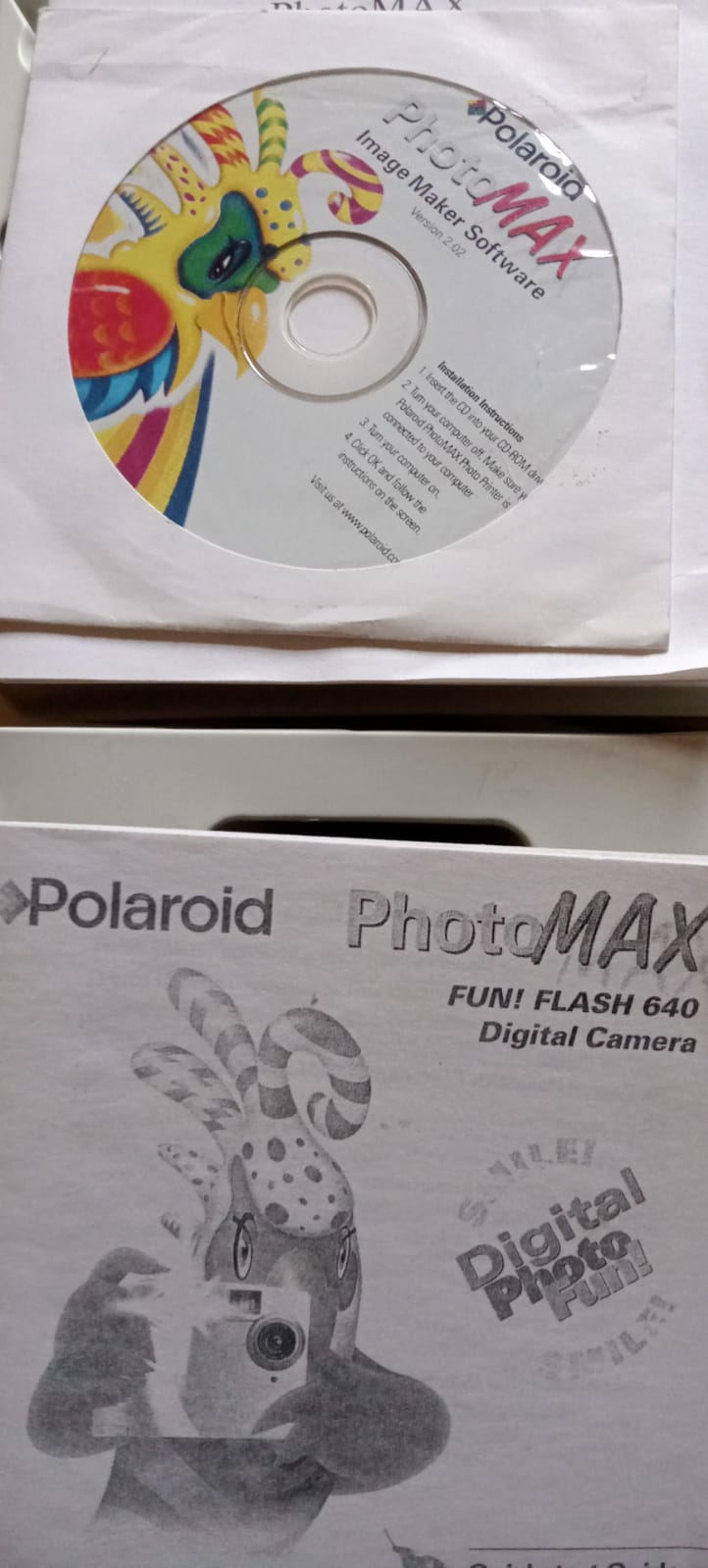 Cámara Digital Polaroid PhotoMax Fun! Flash 640 SE (Año 2000) – ¡Completa en Caja Original!