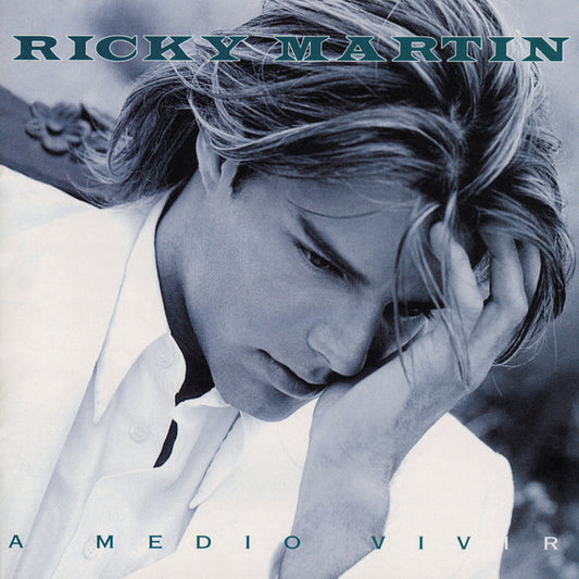 Ricky Martin – A Medio Vivir. Cd.